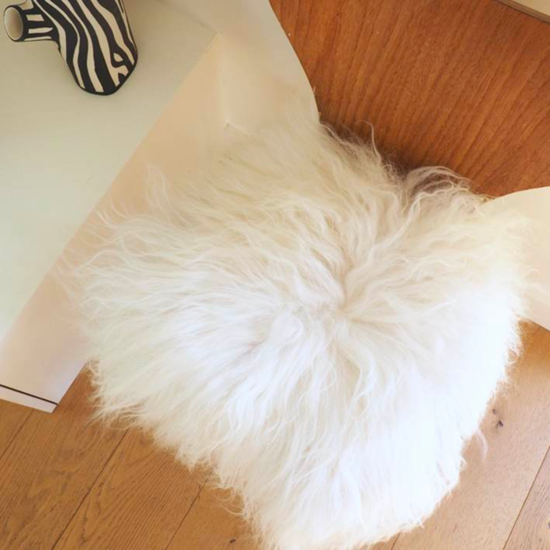 MAISON THURET Galette de chaise en Peau de Mouton islandais Naturelle Blanche